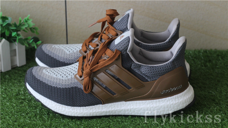 Adidas ultra boost Grey Khaki